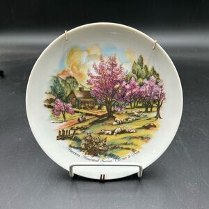 Vintage currier & Ives Homestead spring decorative plate